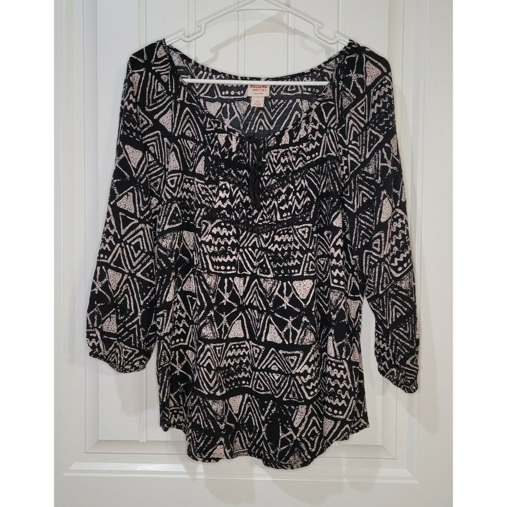 Mossimo Supply Co Women's Size Large Aztec Print 3/4 Sleeve Blouse W/ Tassels